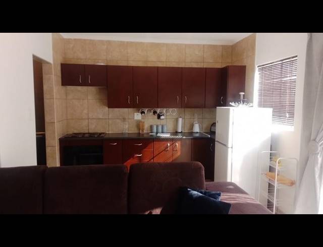 2 BEDROOM APARTMENT FOR SALE IN EIKE PARK